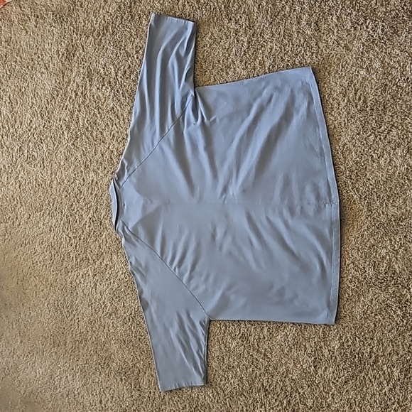 Beaumont Organic button up collared shirt, size L - Picture 8 of 9